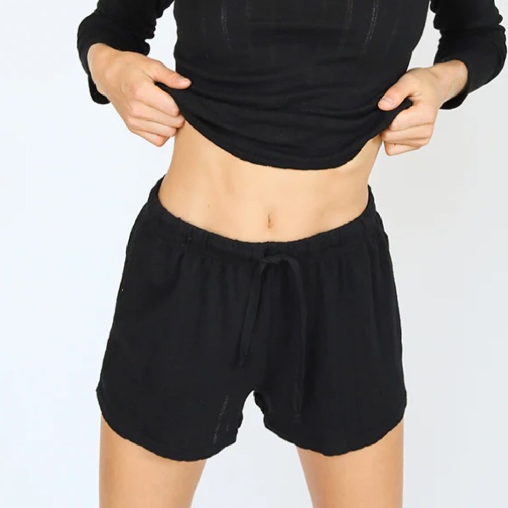 Perfectwhitetee eloise pointelle sleep short (L)